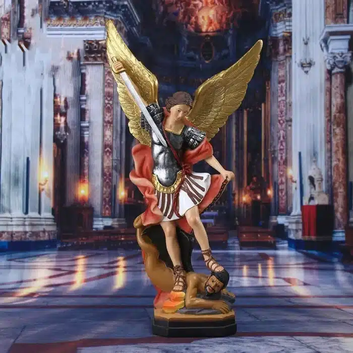 Statue Saint Michel 3