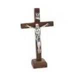 Crucifix en bois 5