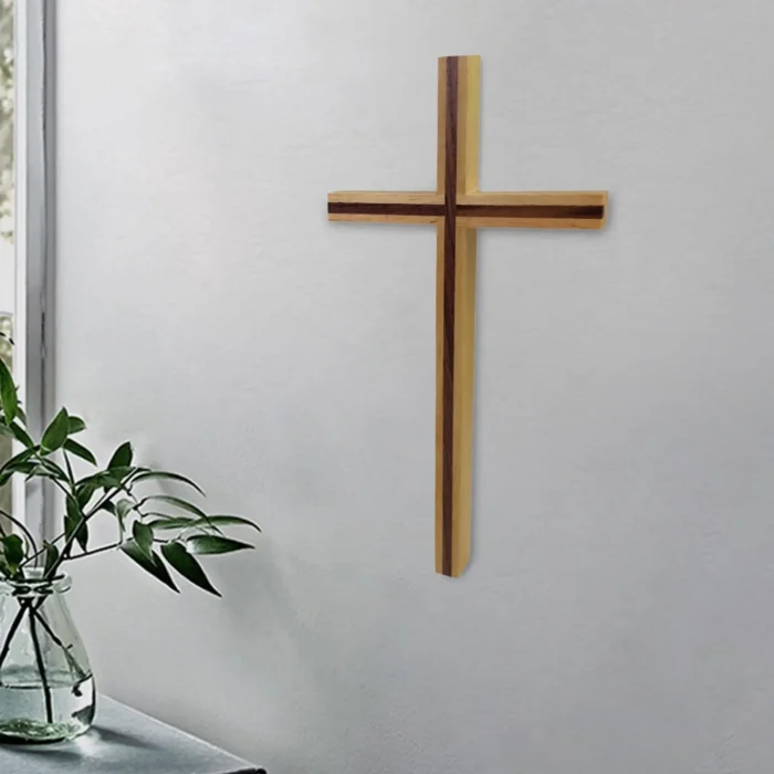 Croix Murale en bois 3